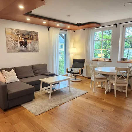 Mit Terasse Und Garten Im Ulmtal Apartmán